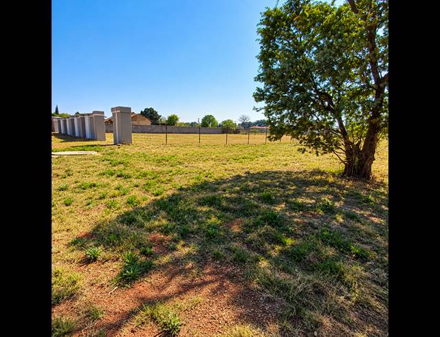 2,649M² VACANT LAND FOR SALE IN HENLEY ON KLIP